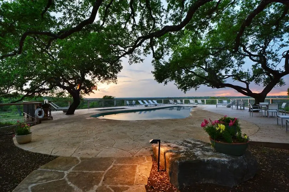 The Sage Inn at Onion Creek: A Serene Retreat in the Heart of Texas
