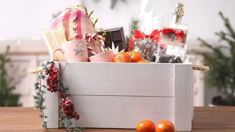 What to Put in a Christmas Eve Box for Toddlers